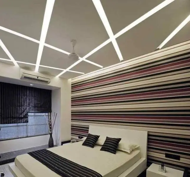 Plafon Geometris Abstrak di Kamar Tidur Sederhana